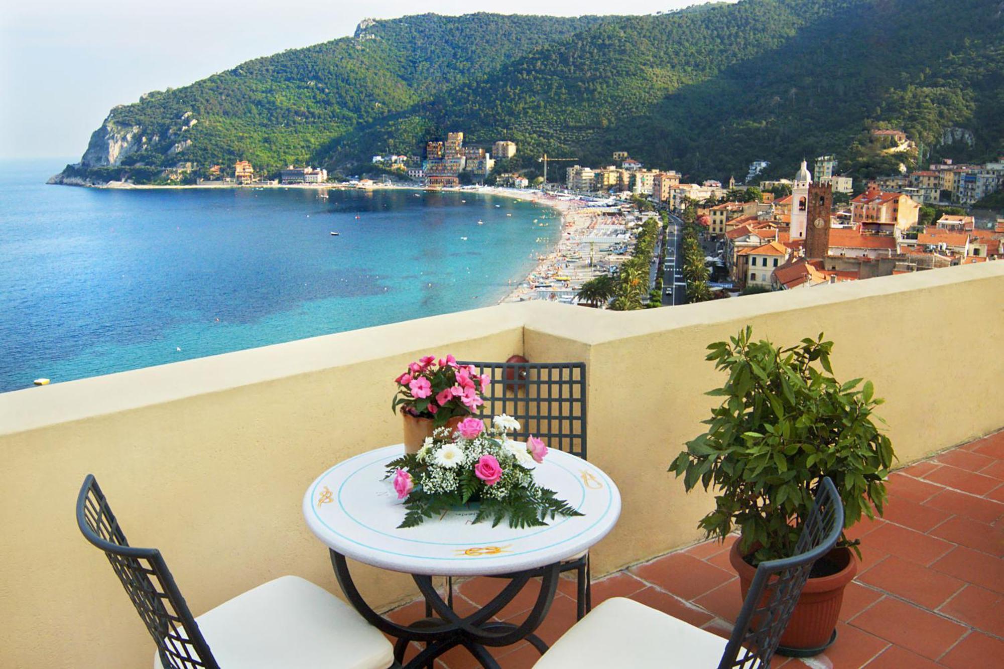 Palazzo Vescovile Hotel Noli Exteriér fotografie
